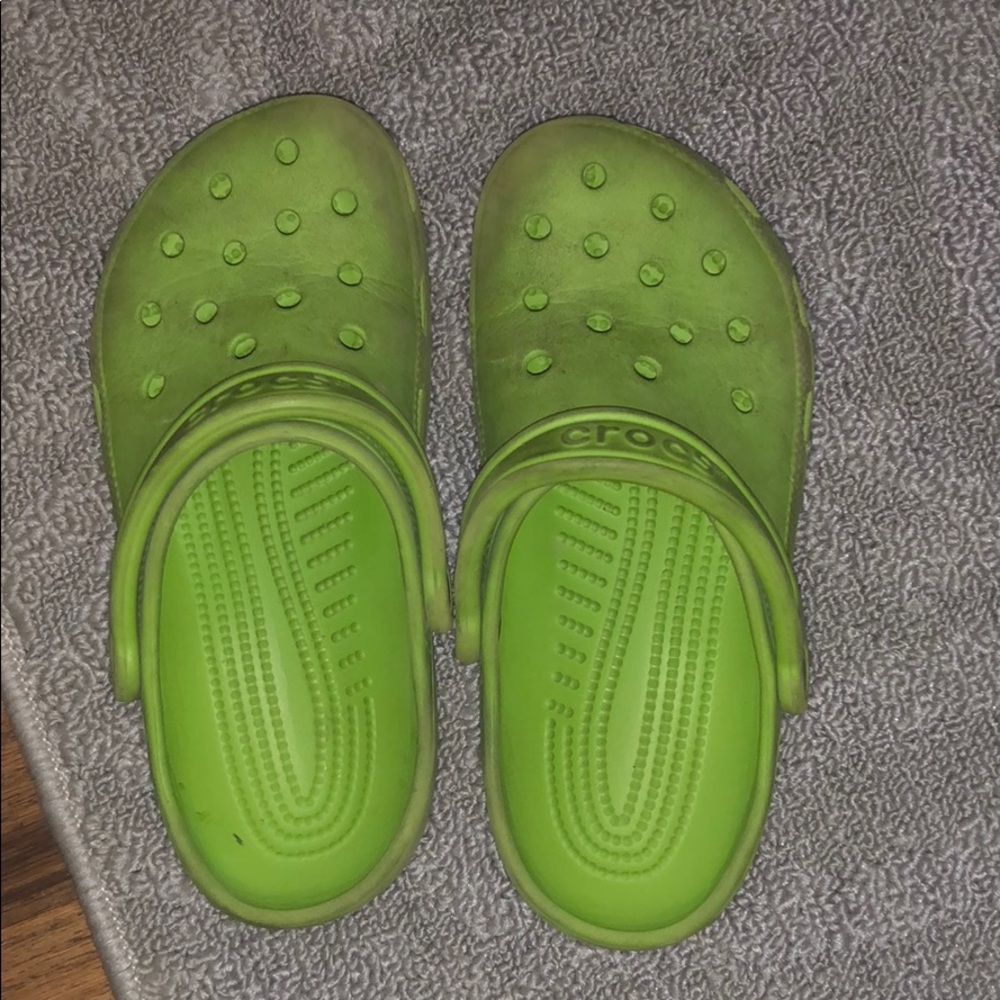 crocs size 7!